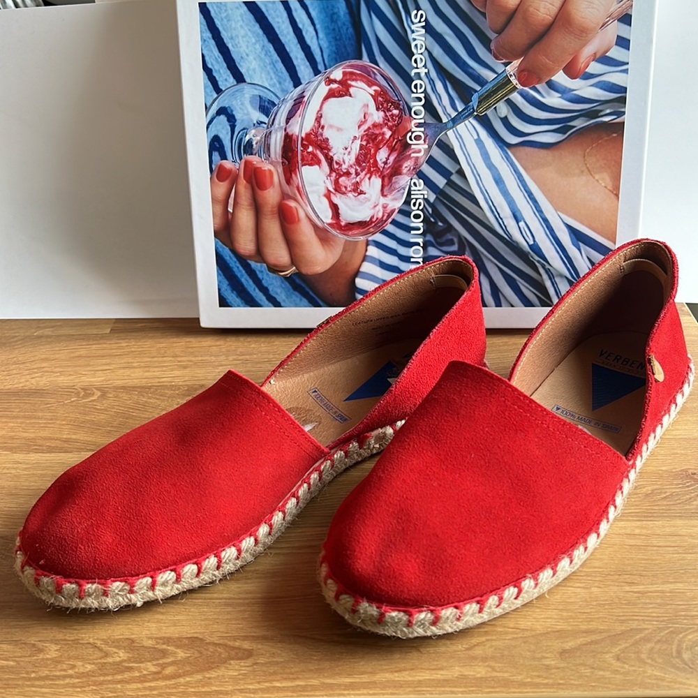 Size 39/8.5 Verbenas suede espadrilles, style Carmen, color fire red light wear